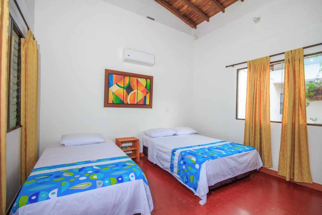 Real Dinastia Hotel ลาปินตาดา ภายนอก รูปภาพ
